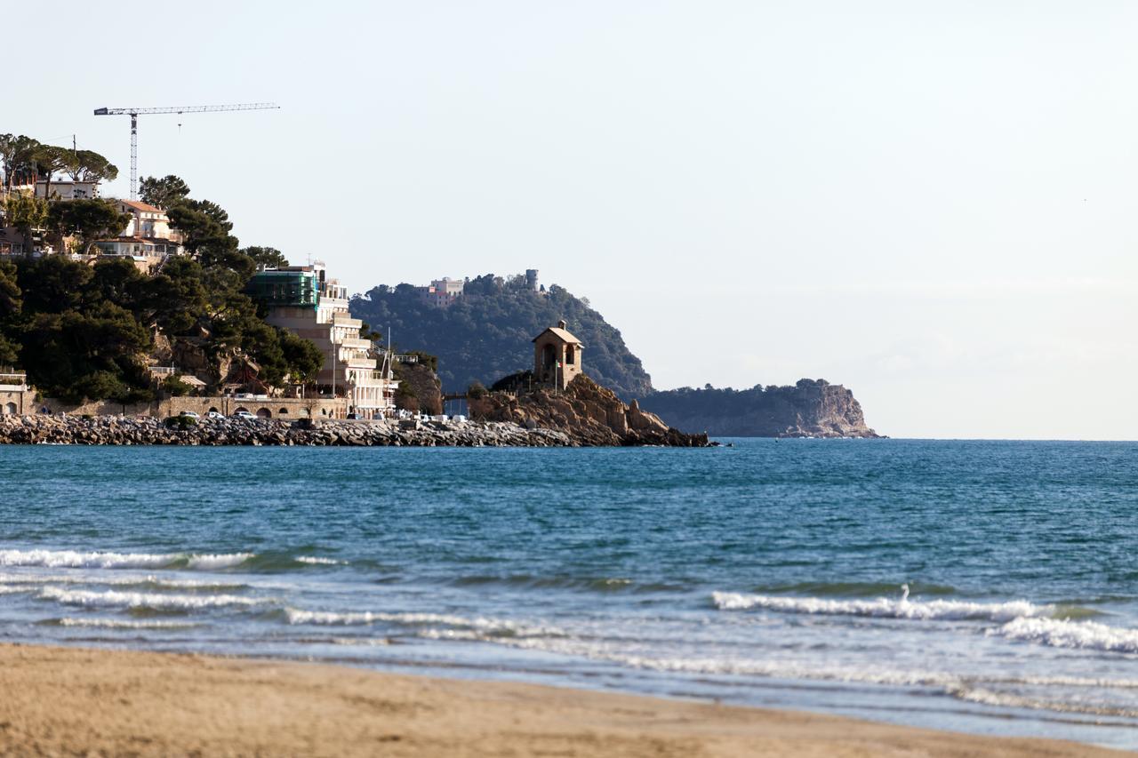 Hotel Eden Alaxi Hotels Alassio Exterior foto